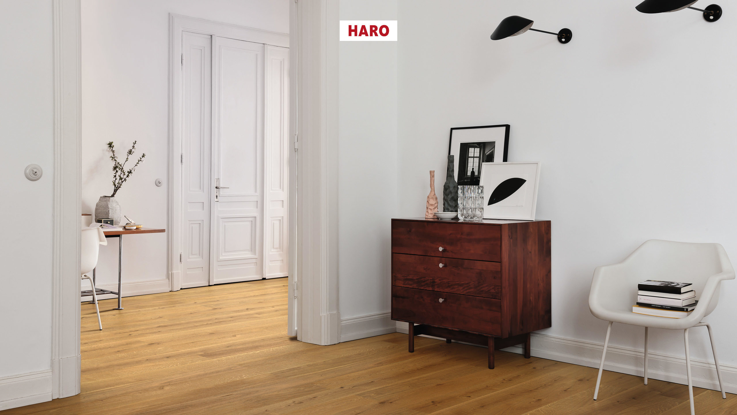 13,5 mm HARO Parkett Serie 4000 - Eiche Country, strukturiert 4V_1