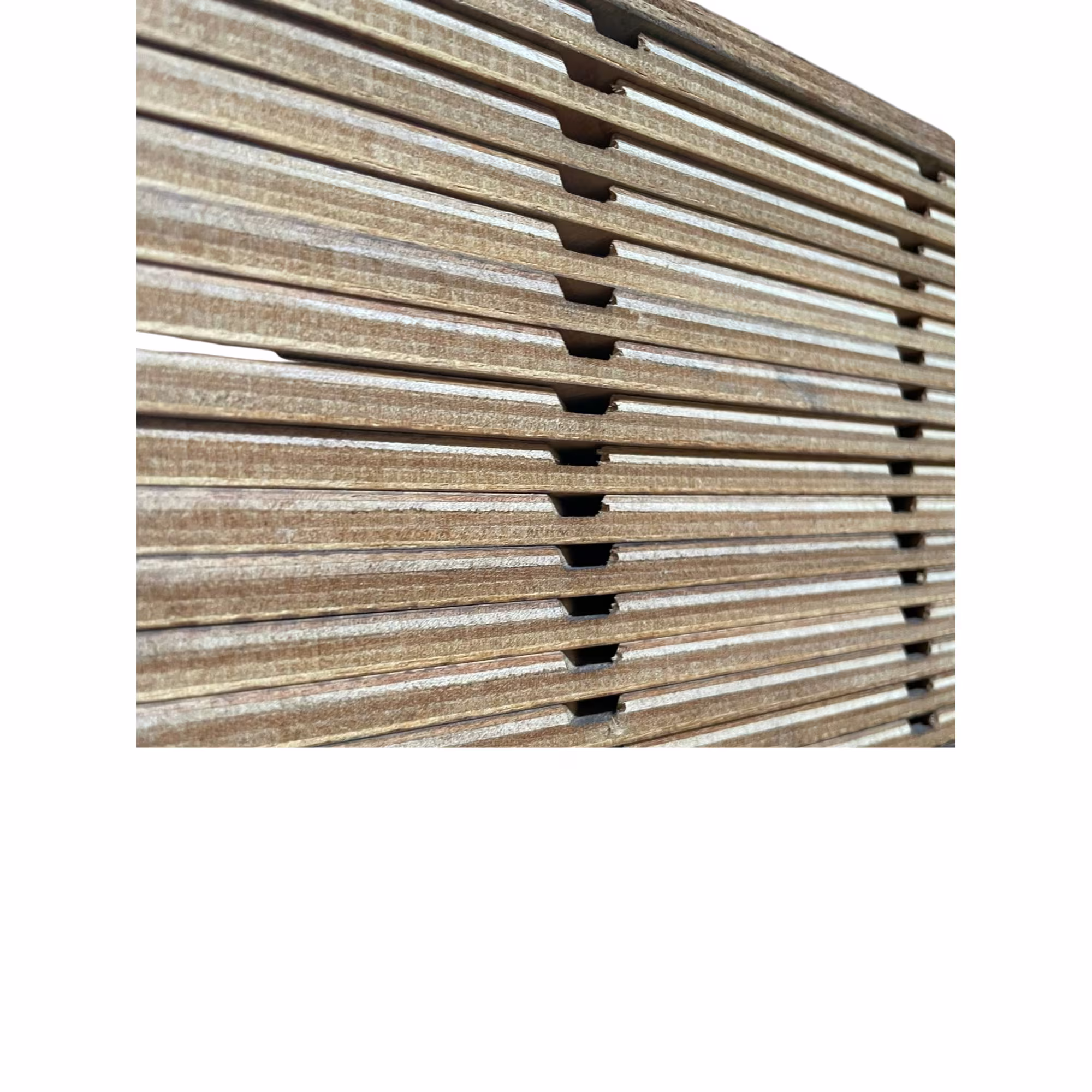 10 mm Design Sperrholz, Kiefer MF - diagonal genutet, links